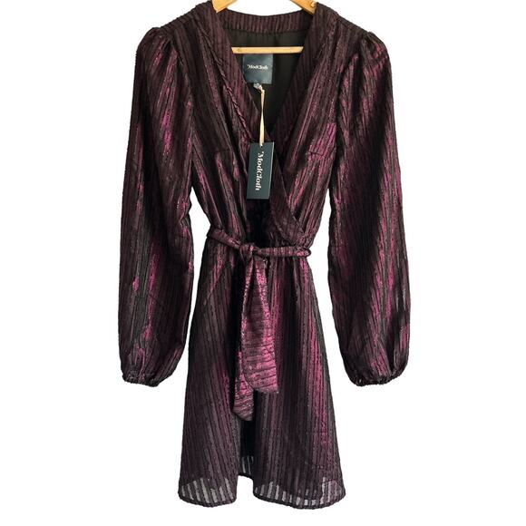 ModCloth Size Medium Metallic Shine A-Line Knee‎ Length Cross Over Front Dress - Picture 1 of 8